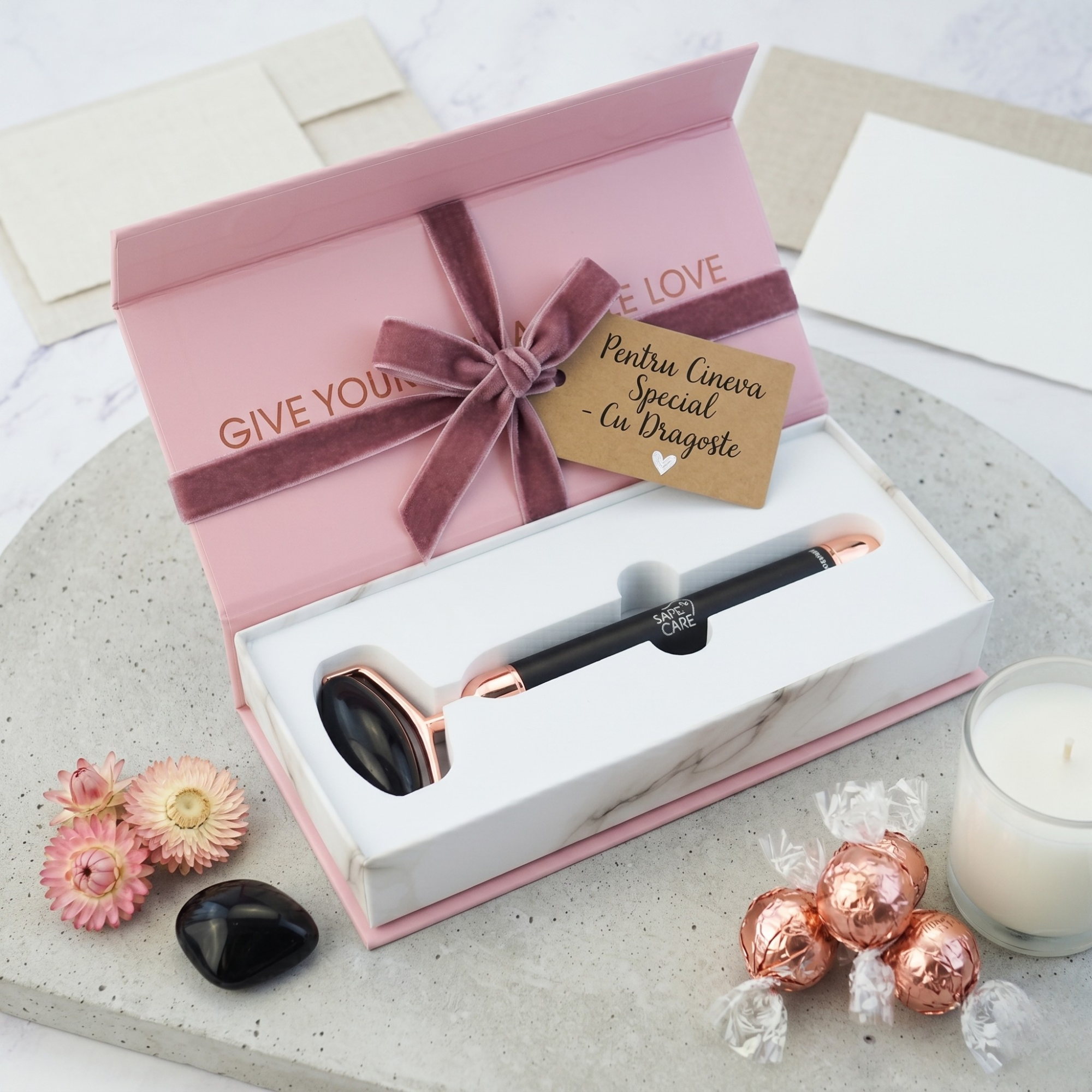 Roller Electric de Masaj Facial cu Vibratii, din Obsidian Negru