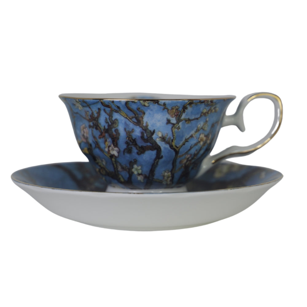 Cana din Portelan cu Farfurie Van Gogh cu Insertie de Aur, in Cutie Verde, cu imprimeu Almond Blossom