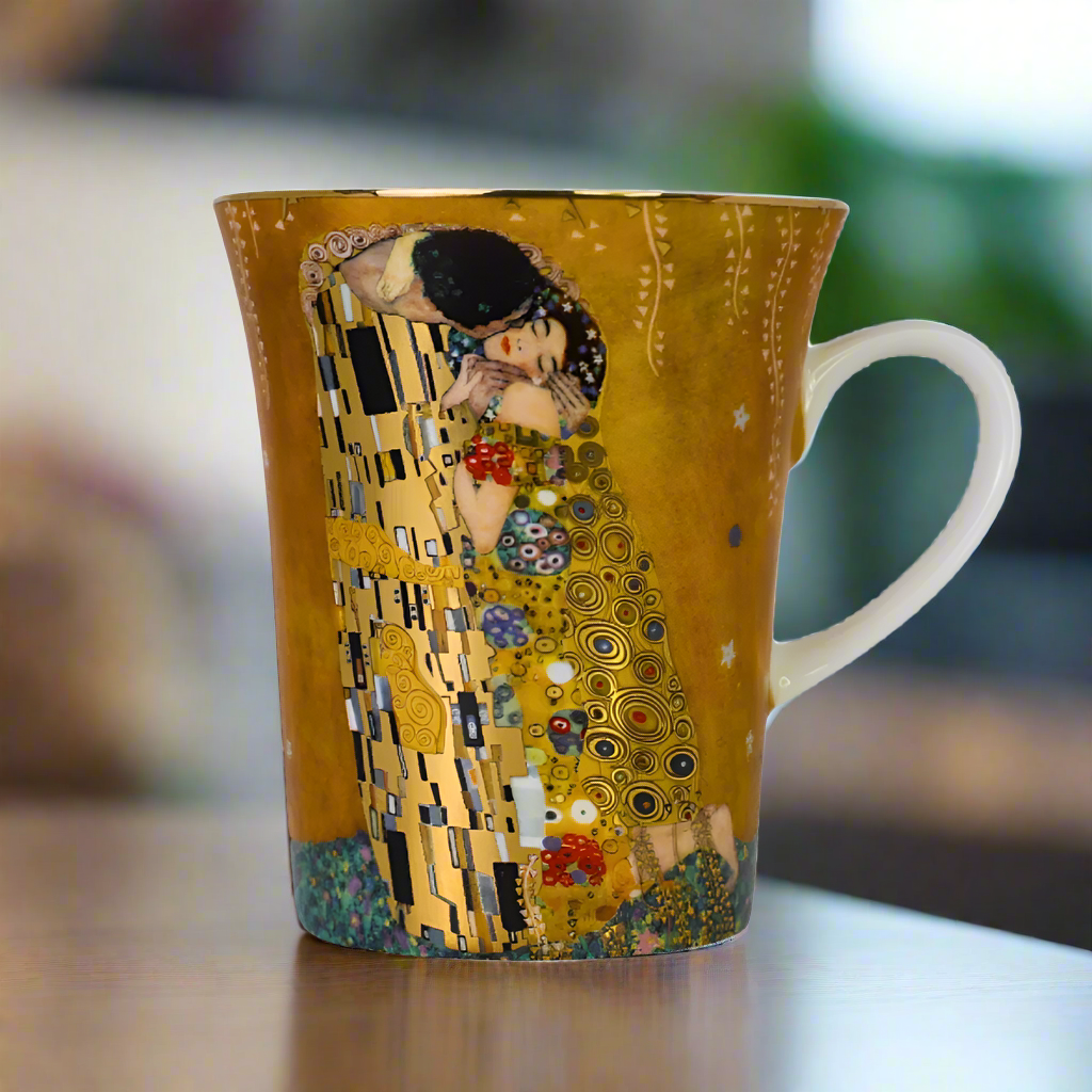 Cana din Portelan Gustav Klimt cu Insertie de Aur, in Cutie Portocalie, cu imprimeu The Kiss