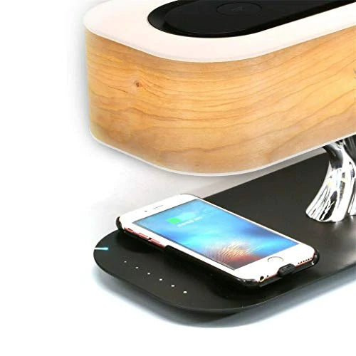 Lampa LED cu Difuzor Bluetooth Incorporat, Incarcare Wireless Smartphone si Panou Touch