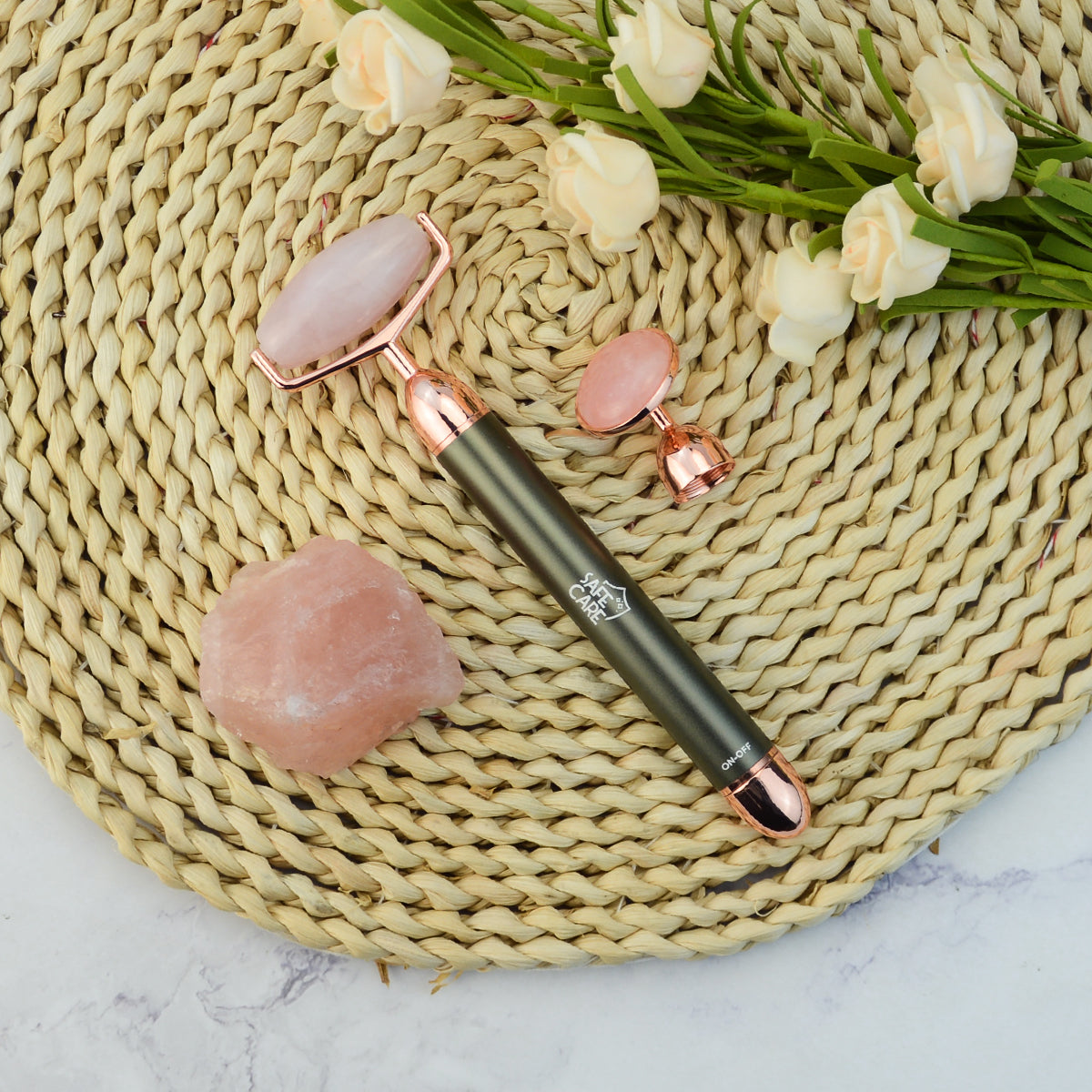 Pachet Dispozitiv Infrumusetare Electric cu Vibratii pentru Masaj Facial si accesorii din Cuart Roz