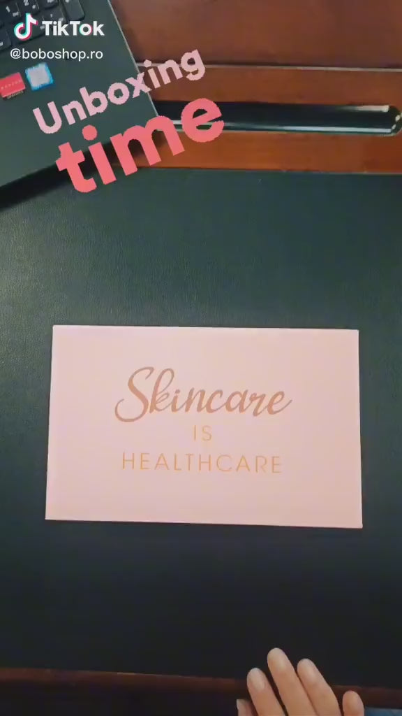 Set cu Dispozitiv Electric cu Vibratii pentru Masaj Facial si Accesorii din Cuart Roz