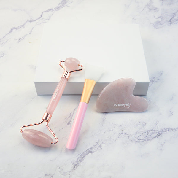 Set Roller, Aplicator Crema si Piatra Gua Sha din Cuart Roz pentru Masaj Facial