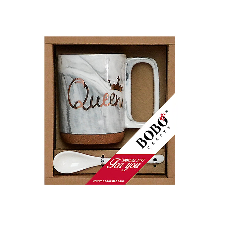Set Cana Portelan cu Lingurita, mesaj "Queen"