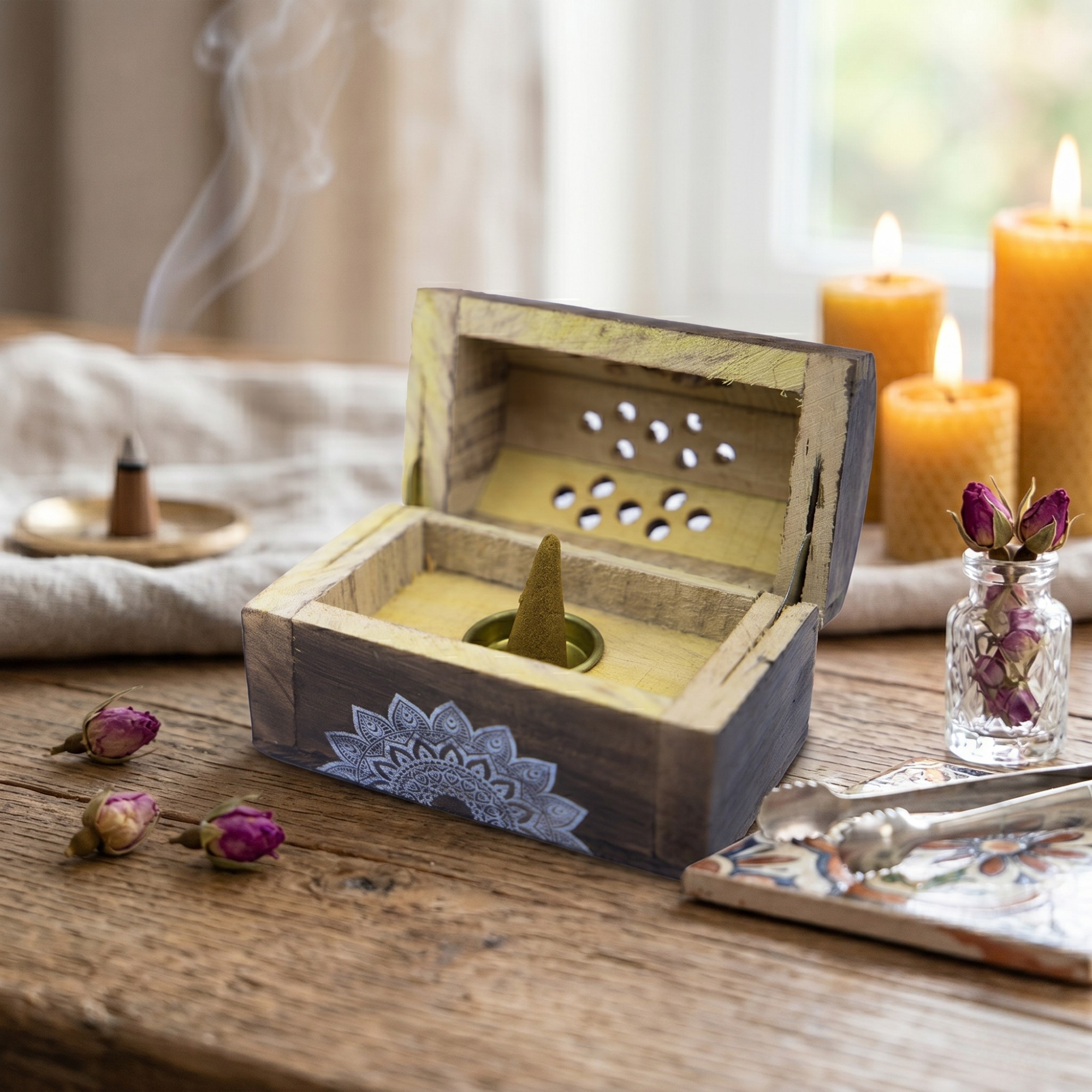 Set Cutie de Lemn cu 10 Conuri Parfumate și Suport, Rose -  Karma Scents
