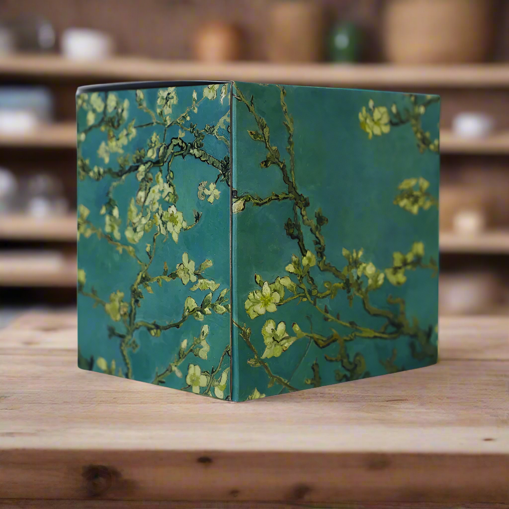 Cana din Portelan Van Gogh, in Cutie Verde, cu imprimeu Almond Blossom