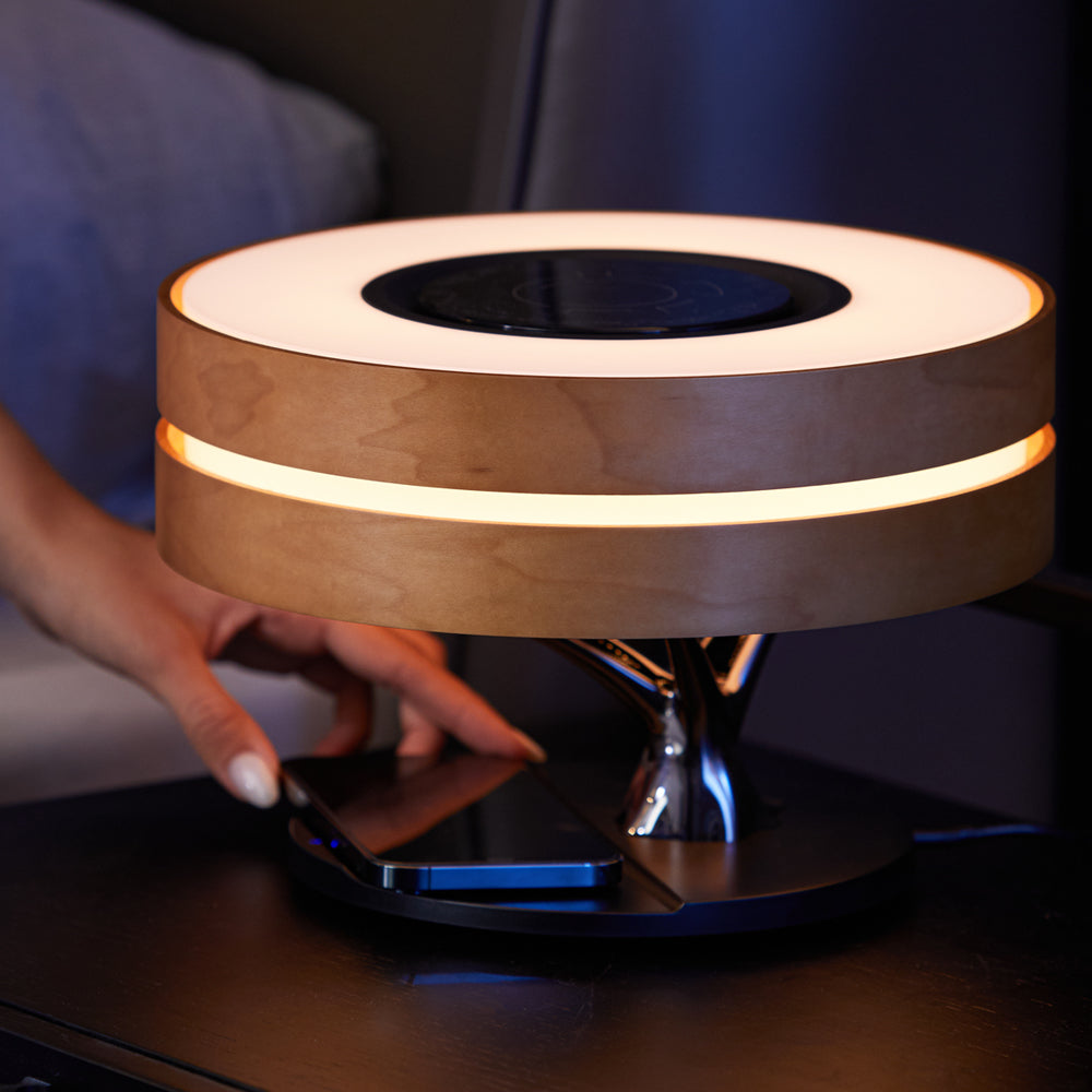 Lampa LED de Birou din Lemn de Cires, cu Incarcator Wireless si Boxa Bluetooth